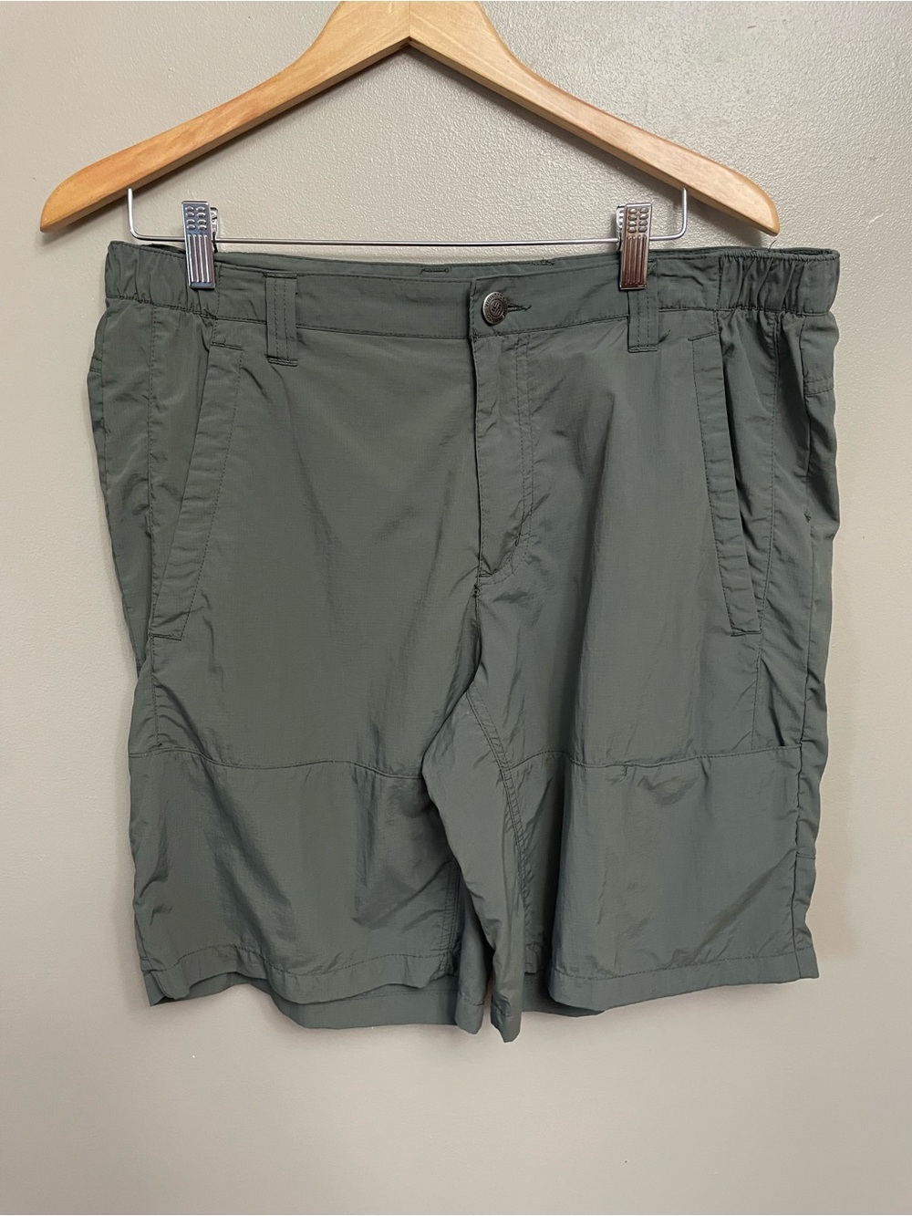 Columbia PFG Men's Cargo Shorts green gray Size 38 sun protection
